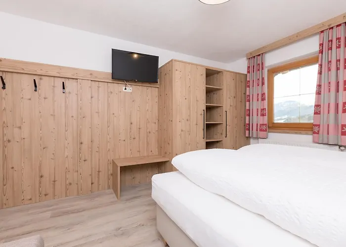 Margretenhof Pensjonat 3*